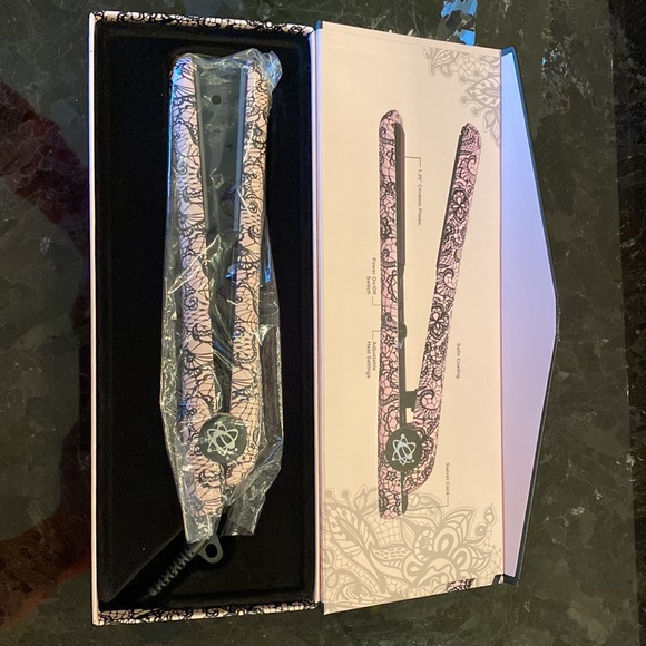 Evalectric French Lace Classic Styler. 1.25” Ceramic Plates Satin Coating - Picture 2 of 4